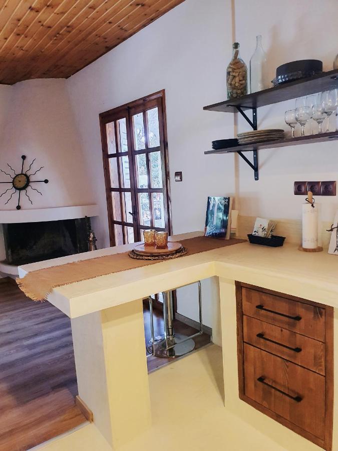 Villa Al-Ari Diakopto Ngoại thất bức ảnh